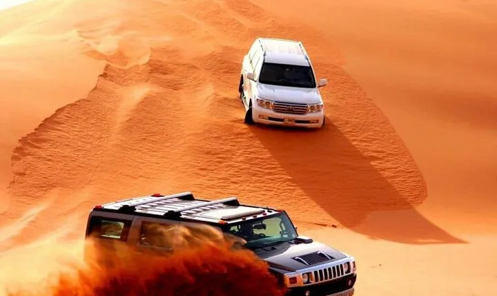 Premium Dubai Evening Red Dune Safari with BBQ Dinner