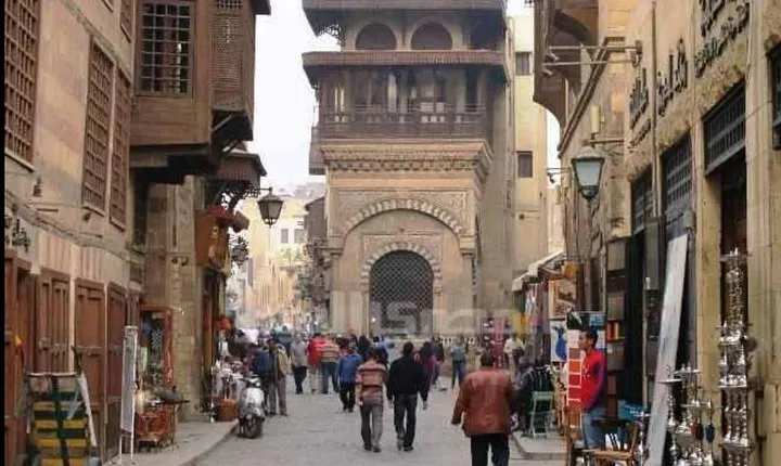 Half Day Tour: El Moez Street, Al Azhar Park and Khan EL Khalili Bazaar