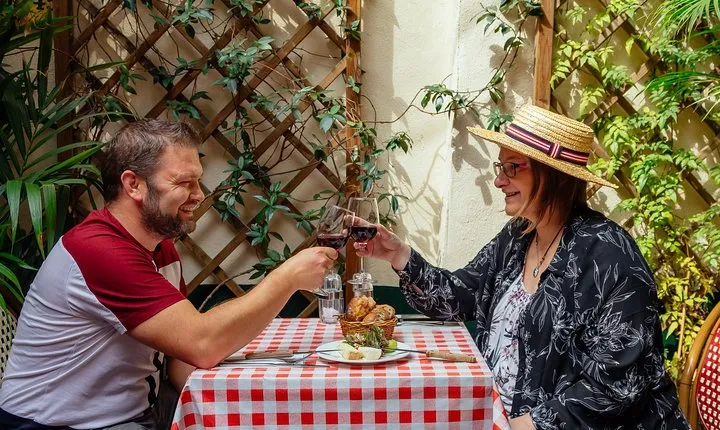 Dublin Private Walking Food Tour With Locals with 10 Tastings