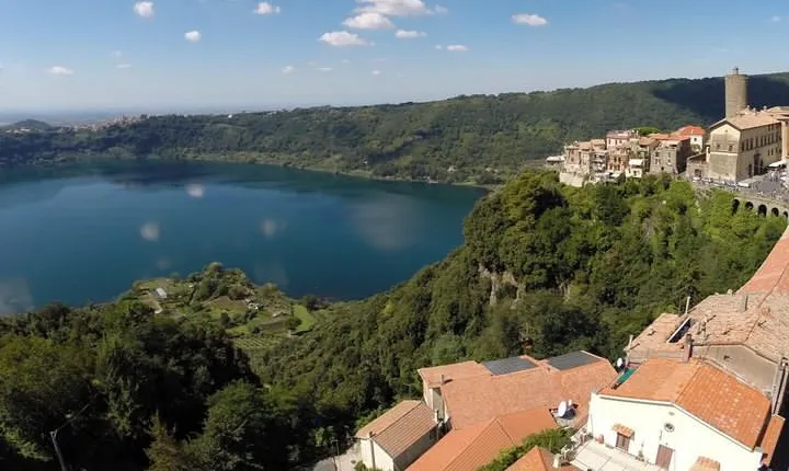 From Rome: Wine tasting and Nemi - Private transportation