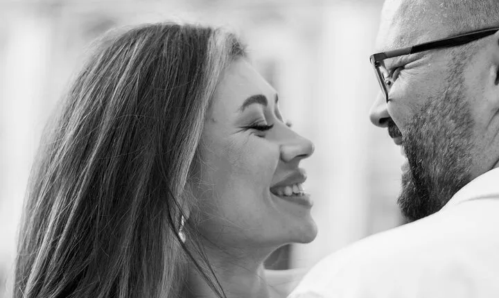 Romantic Couple Photoshoot in Eternal City of Rome