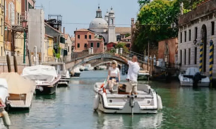 Venice: The Hidden Canals on Electric Boat