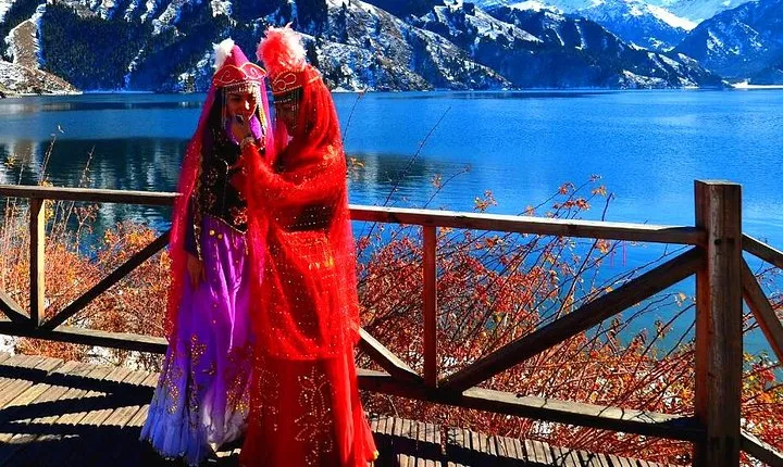 Full-Day Private Guided Tour to Heavenly Lake of Tianshan
