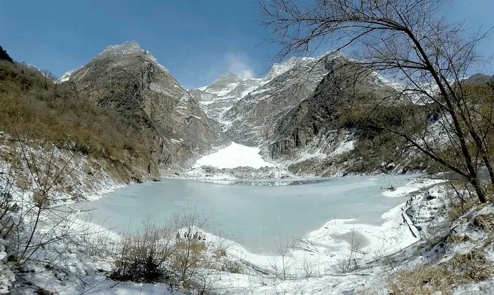 Pokhara: Sikles Kapuche Lake Glacier Trek