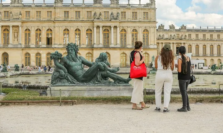 Versailles Domain Small-Group Guided Tour from Paris