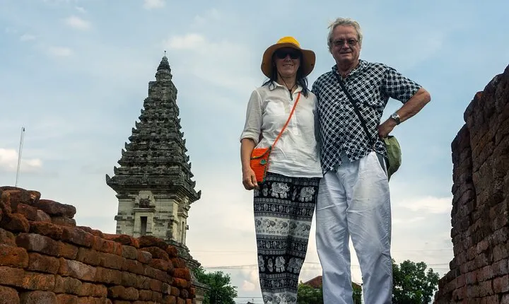 Half-Day Private Majapahit Historical Tour from Surabaya