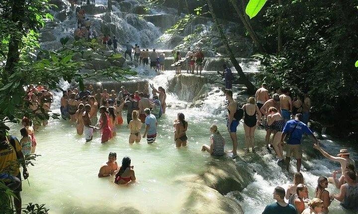 Blue Hole, Secret fall, Dunn's River Falls, Half Day Tour Combo