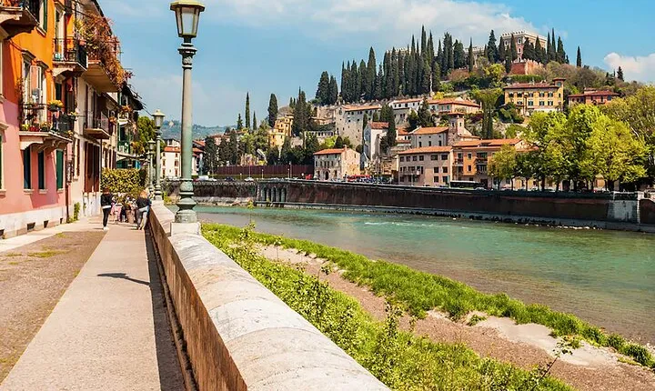 Verona Sirmione Lake Garda Boat Cruise From Milan