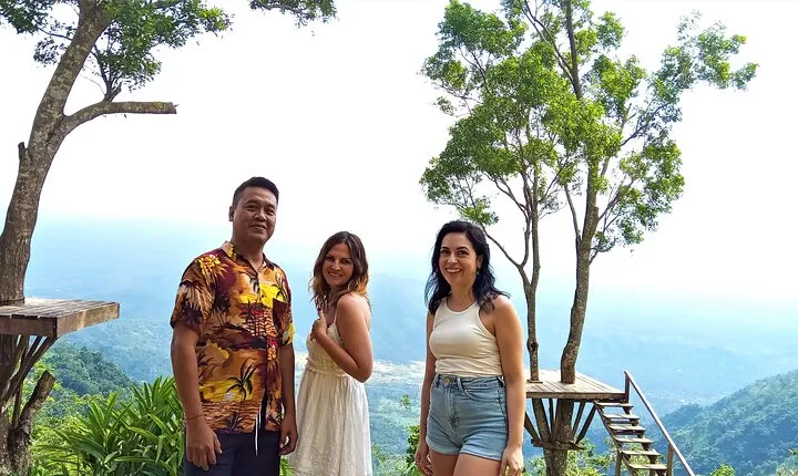 Private Full Day Eastern Bali Tour with Pick up