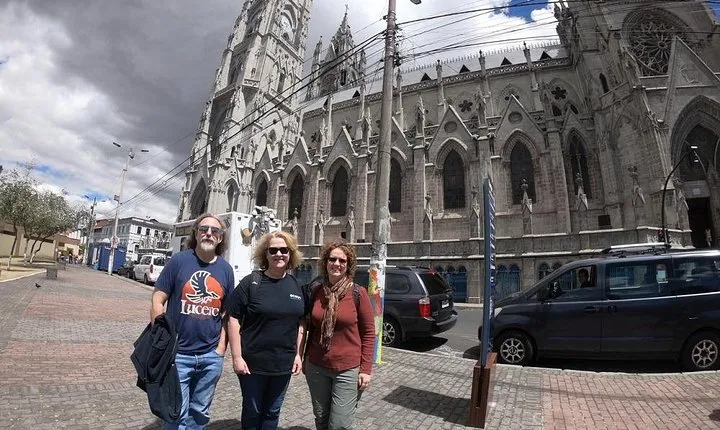 Private Quito City Tour with Teleferico & Pichincha Volcano Hike