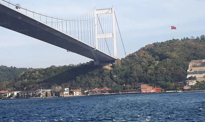 Lunch Cruise in Bosphorus