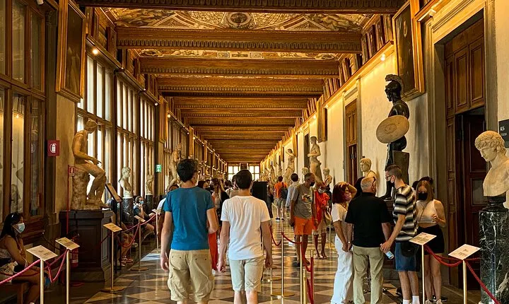 Private Walking Tour and UFFIZI Gallery in Florence Italy