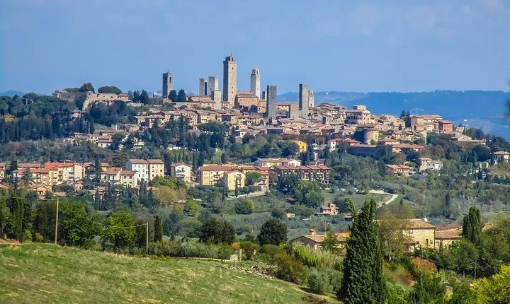 Tour to Siena and San Gimignano, a full day from Rome
