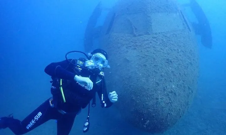 Explore World's Largest Plane Wreck by Scuba Diving in Kusadasi