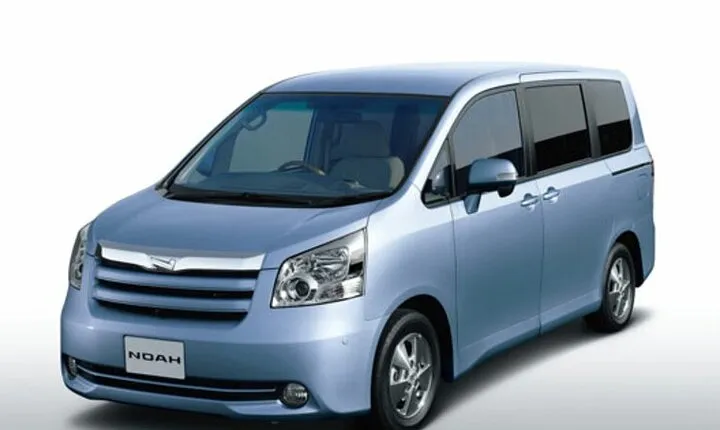 Private Montego Bay Airport Transfer From/To Holiday Inn Resort