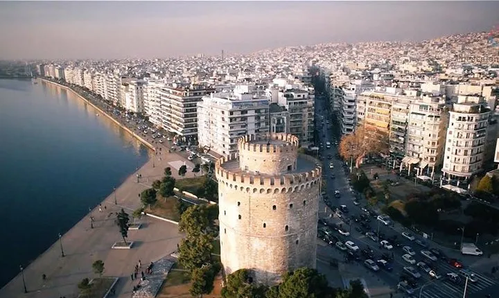 Thessaloniki - Pickup from Athens to Thessaloniki with Luxurious Mercedes Benz
