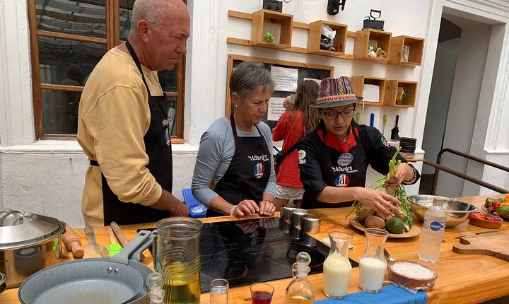 Quito Private & All Inclusive Cooking Class with Certified Chef
