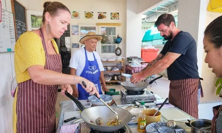 Simple Home Style Cooking Class at Baan Nate in Phuket