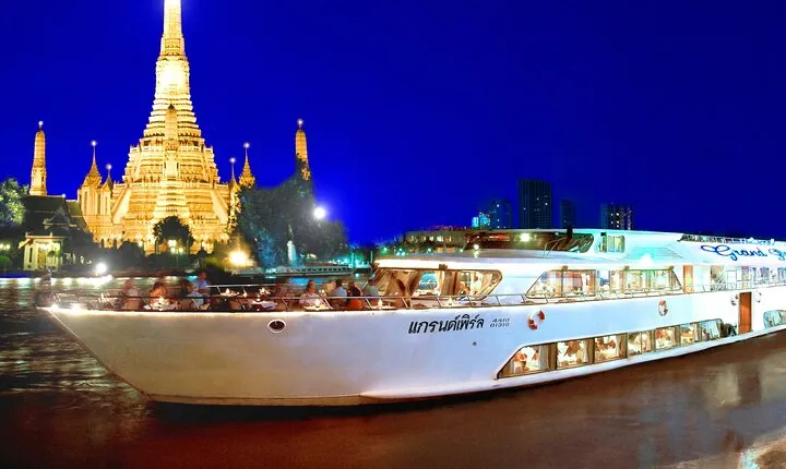 Grand Pearl Cruise with Shared Hotel Transfer