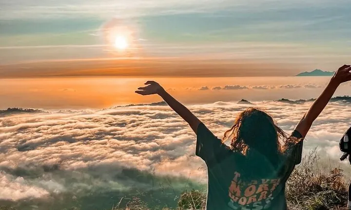 Private Mount Batur Sunrise Trekking with Guide and Breakfast