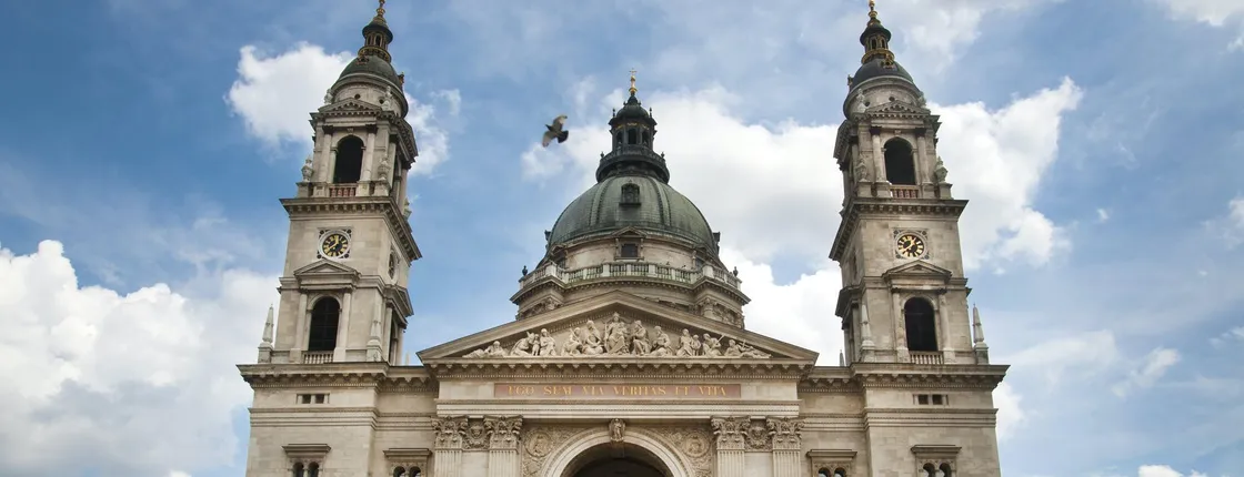Walking tour of Pest