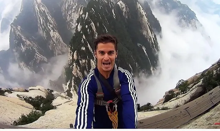 Private Hiking Day Tour Of Mt. HuaShan from Xian Including Lunch