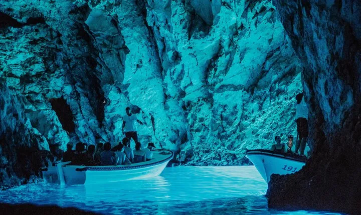 Blue cave, Mamma Mia and Hvar, 5 islands speedboat tour