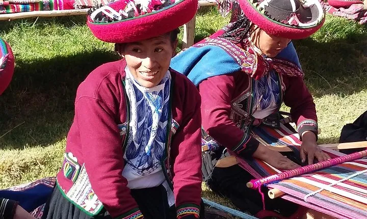 Full day: Andean Community visit from Cusco