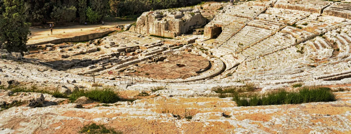 Syracuse Neapolis Park archaeological tour