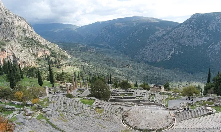 Private 2-Day Tour to Delphi - Prophecies in mountainous Greece