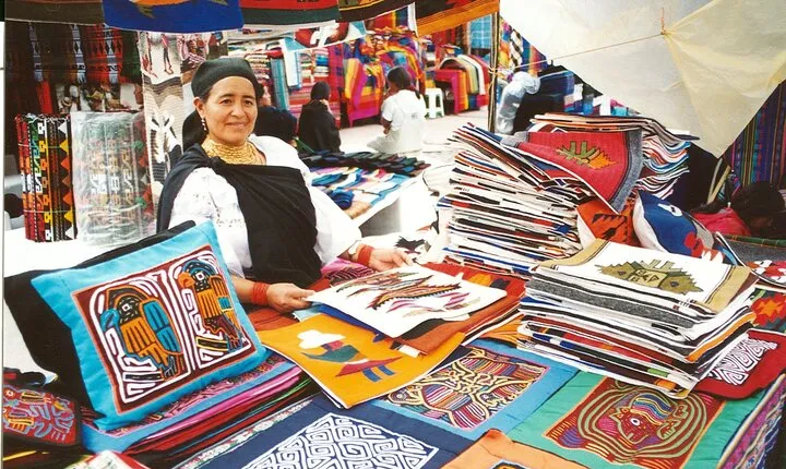Otavalo Condor Rescue Center and Native Cultural Experience