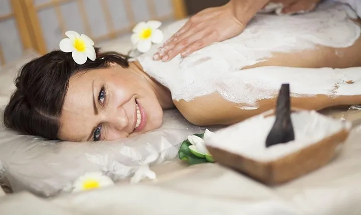 240 Minutes Romantic Healing Spa Treatment - Free Transfer