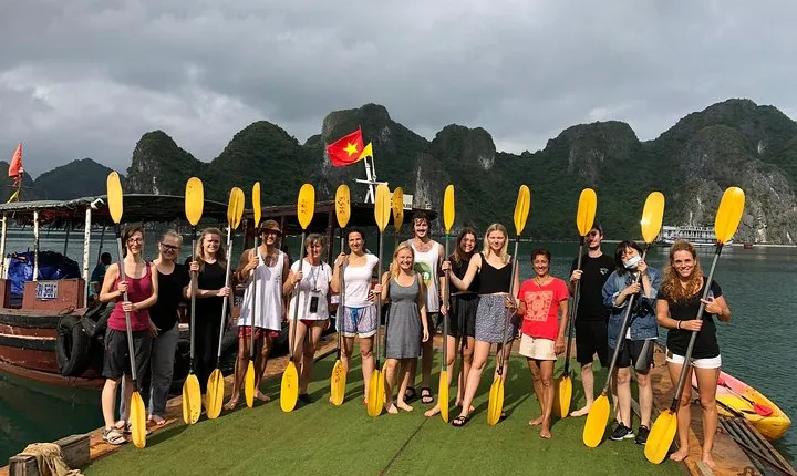 Halong Bay Overnight Cruise with Water Activities