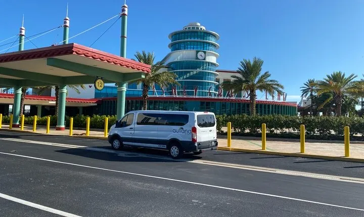 Private Shuttle from Theme Park Area to Orlando Airport