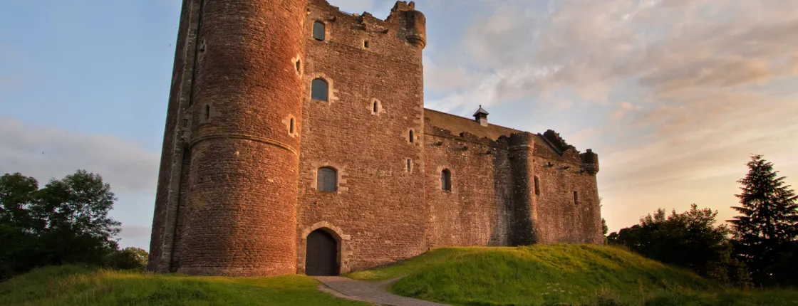 Outlander Adventure small-group day tour from Edinburgh