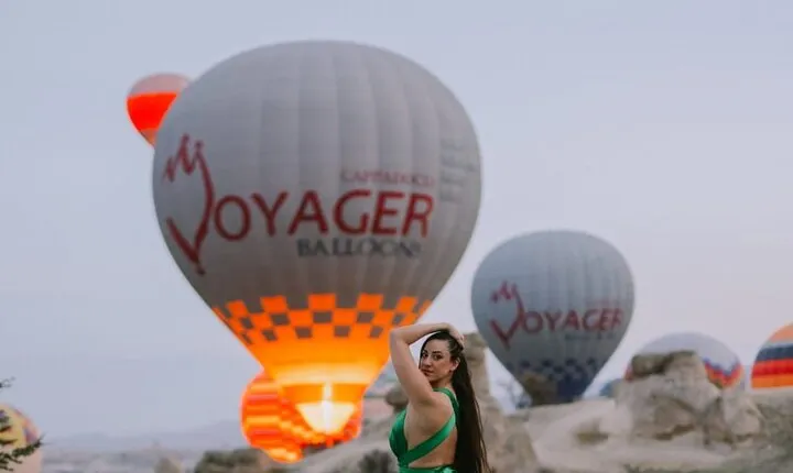 Salda Lake and Hot Air Balloon Tour in Salda