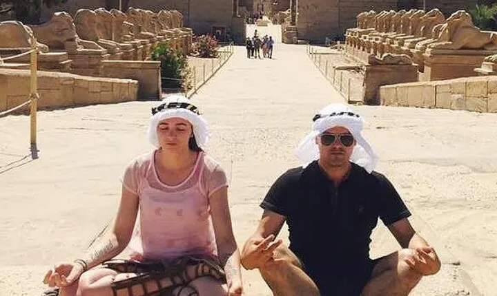 Cairo: Guided Tour to Luxor East and West banks by Overnight VIP Bus
