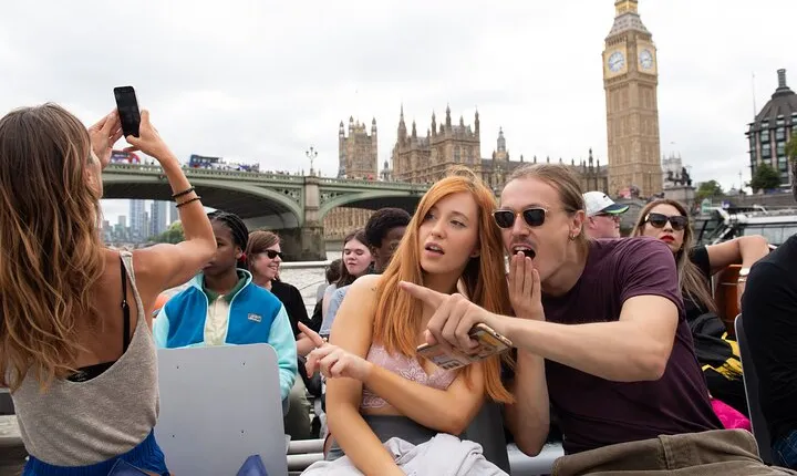 London River Cruise & Westminster Walking Tour