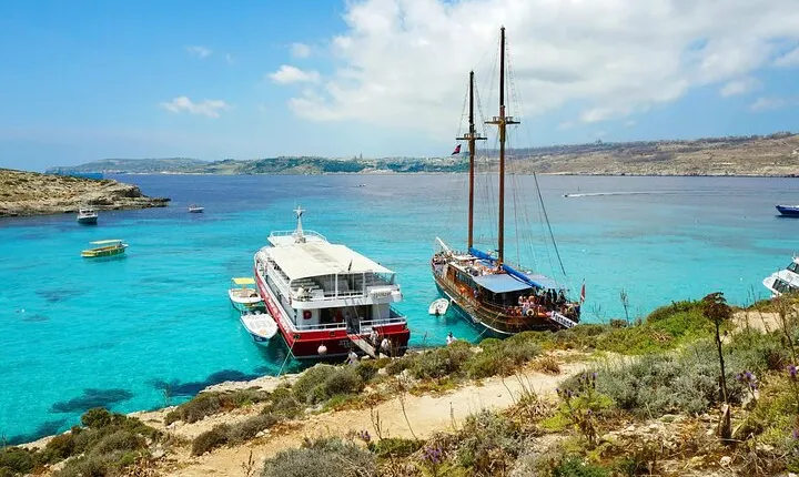 Full Day Fernandes Cruise with Lunch