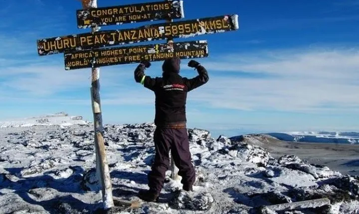 5 Days_Haking_Mount_Kilimanjaro by_Using_Marangu Route