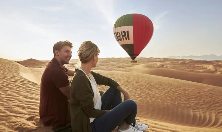 Enjoy Best Views Of Dubai & Balloon