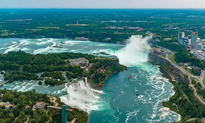 3 Days - Niagara Falls & 1000 Islands Cruise
