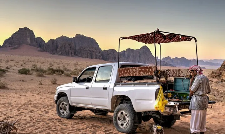 Full Day Jeep Tour in Wadi Rum Desert | Guide | 7 hours | lunch included