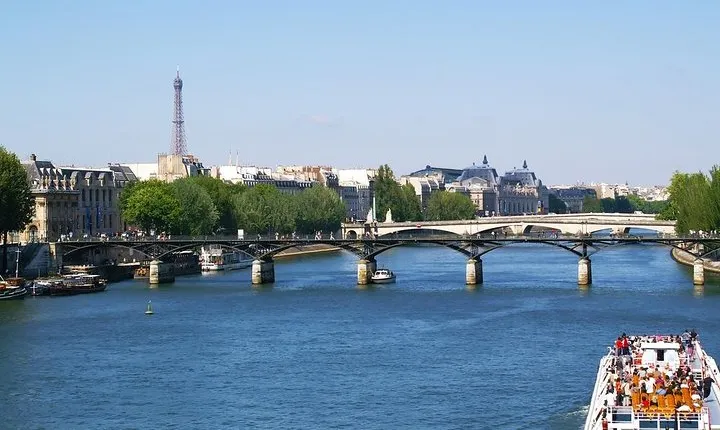Seine River Cruise and Paris Canals Tour