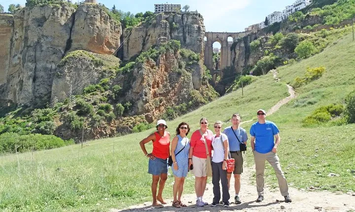 Ronda and Setenil de las Bodegas Private Tour from Cadiz