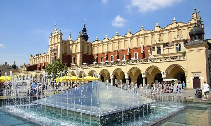 Krakow Guided Tour of the Rynek Underground Museum