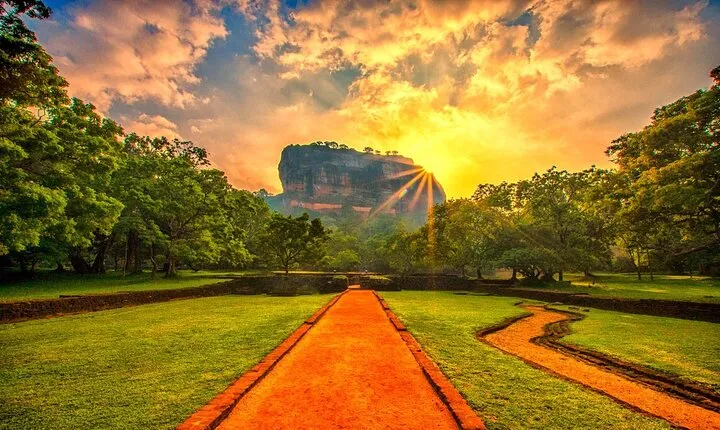 Private 3 Day Sigiriya Ancient Rock Fortress Tour