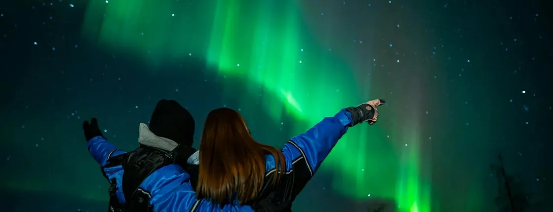 Private northern lights tour with Rovaniemi's original Aurora hunters
