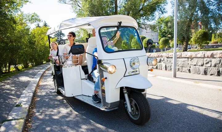 Private Electric Tuk Tuk Tour in Rome