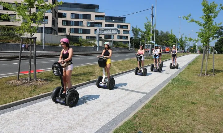 Private 3-h of Grand Combo Tour on Segway and E-Scooter/ E-Bike